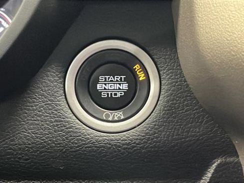 Used 2023 RAM 2500 Laramie image 22