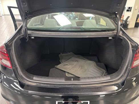 Used 2020 Hyundai Elantra Value Edition FWD image 19