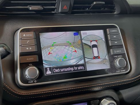 Used 2019 Nissan Kicks SR w/ SR Premium Package image 28