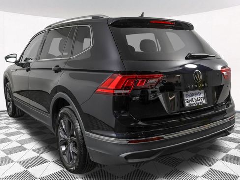 Used 2023 Volkswagen Tiguan SE AWD/4WD image 19