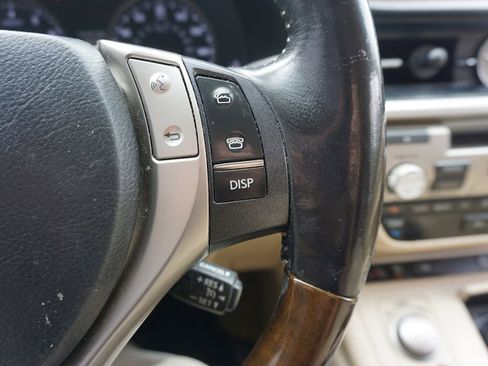 Used 2015 Lexus ES 350 w/ Luxury Package image 8