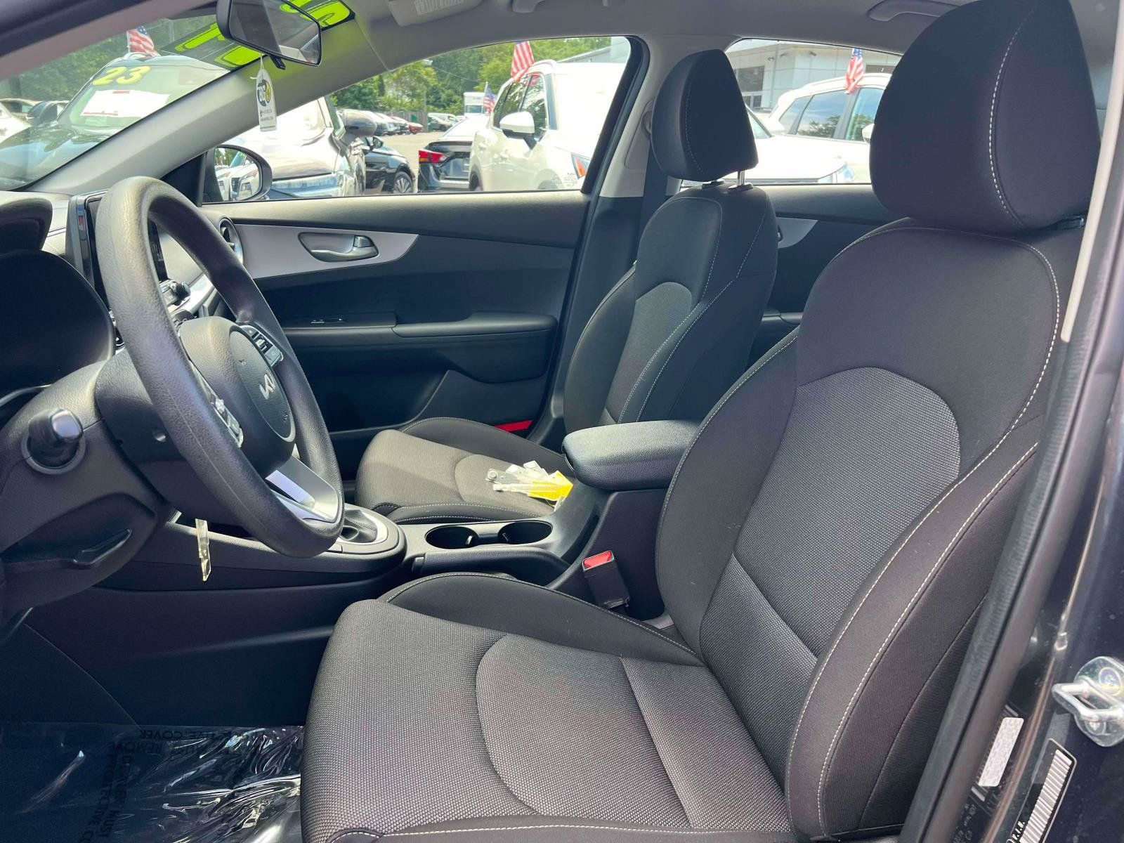 Used 2024 Kia Forte LXS FWD image 23