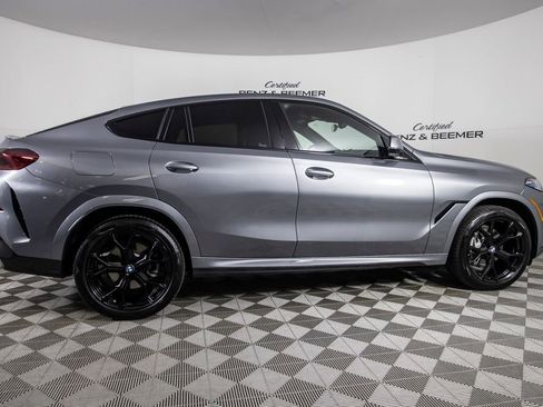 Used 2025 BMW X6 xDrive40i w/ Premium Package image 5