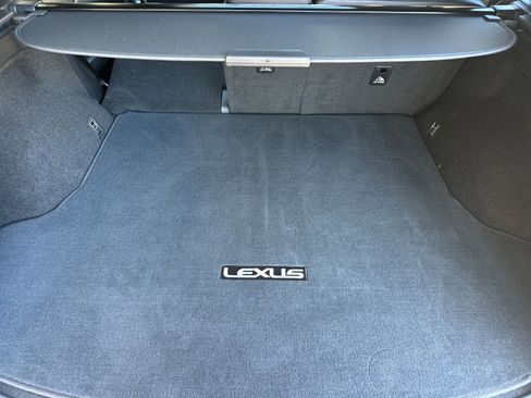 Used 2025 Lexus RX 450h AWD w/ Convenience Package image 17