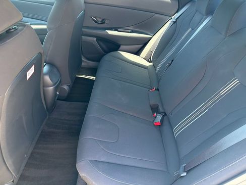 Certified 2025 Hyundai Elantra Sport FWD image 20