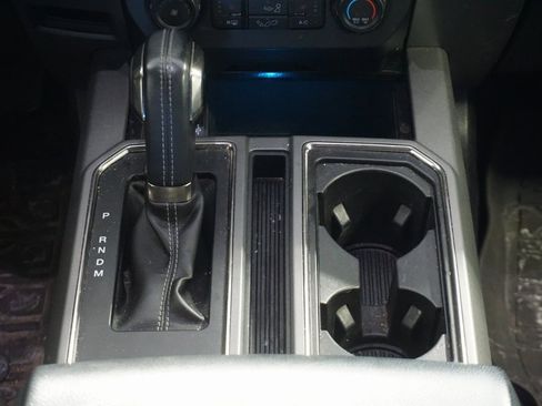 Used 2018 Ford F150 Raptor w/ Equipment Group 801A Mid image 28