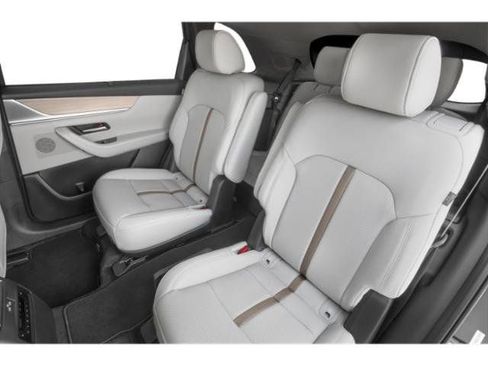Used 2024 MAZDA CX-90 Plug-In Hybrid w/ Premium Plus AWD/4WD image 16