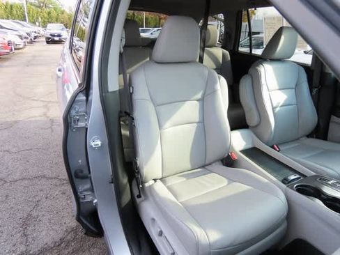 Certified 2022 Honda Pilot Special Edition image 17