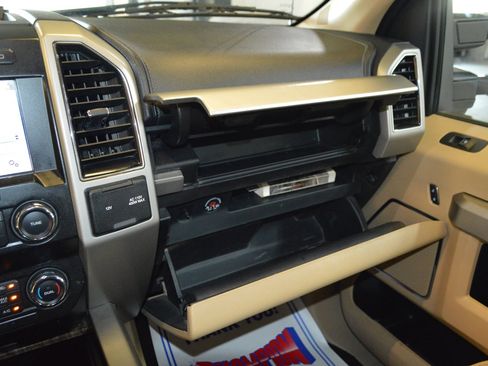 Used 2019 Ford F250 Lariat w/ Tow Technology Bundle AWD/4WD image 21