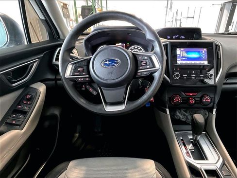 Used 2020 Subaru Forester w/ Alloy Wheel Package image 17