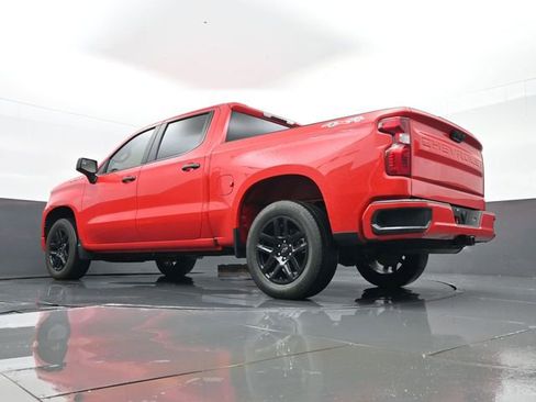 Used 2023 Chevrolet Silverado 1500 Custom image 21