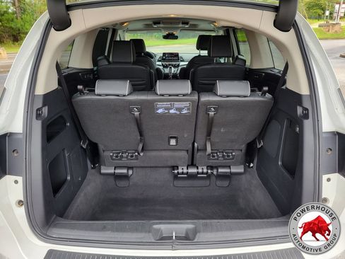 Used 2025 Honda Odyssey Touring image 13