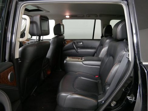 Used 2019 Nissan Armada Platinum w/ Captain's Chairs Package AWD/4WD image 18
