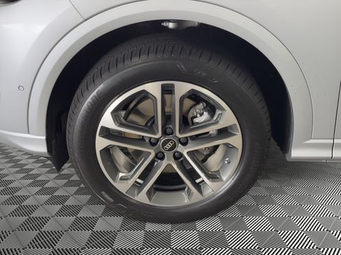 New 2026 Audi Q5 Premium AWD/4WD image 12