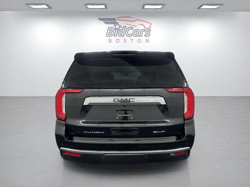 Used 2022 GMC Yukon SLT w/ SLT Premium Package AWD/4WD image 5