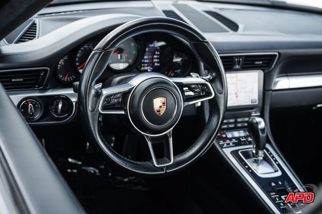 Used 2017 Porsche 911 Carrera 4S AWD/4WD image 6