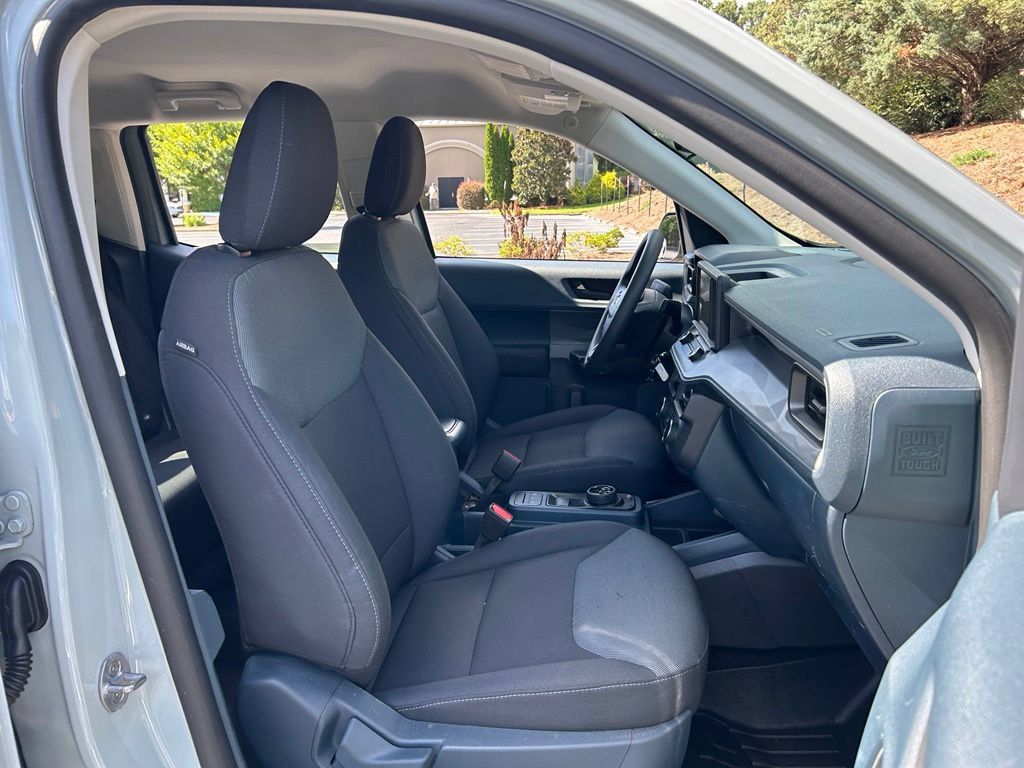 Used 2023 Ford Maverick XL FWD image 46