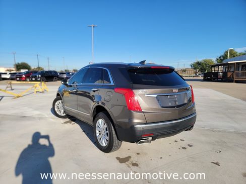 Used 2019 Cadillac XT5 FWD image 5