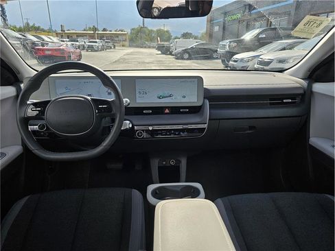 Used 2024 Hyundai Ioniq 5 SEL RWD image 5