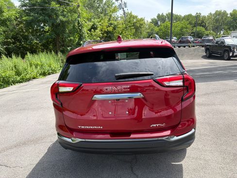Used 2023 GMC Terrain AT4 AWD/4WD image 10