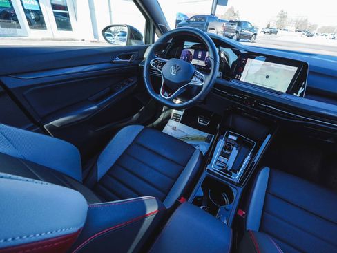 Used 2024 Volkswagen GTI Autobahn image 37