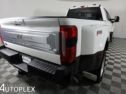 Used 2025 Ford F450 King Ranch w/ FX4 Off-Road Package image 6