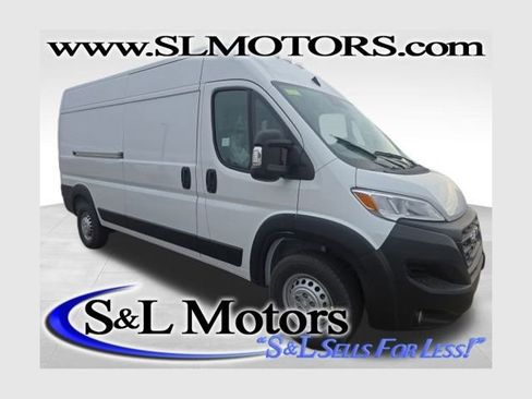 New 2026 RAM ProMaster 2500 w/ Convenience Group image 1