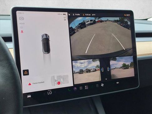 Used 2023 Tesla Model 3 Standard Range RWD image 13