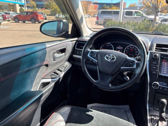 Used 2015 Toyota Camry XSE w/ Moonroof Package FWD image 17