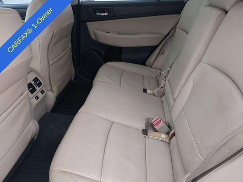 Used 2015 Subaru Outback 2.5i Limited AWD/4WD image 21