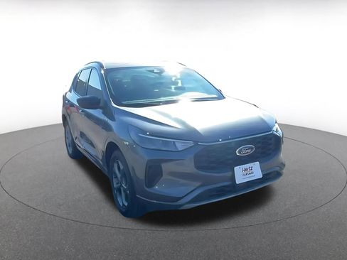 Used 2024 Ford Escape ST-Line image 3