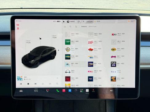 Used 2021 Tesla Model Y Long Range AWD/4WD image 67