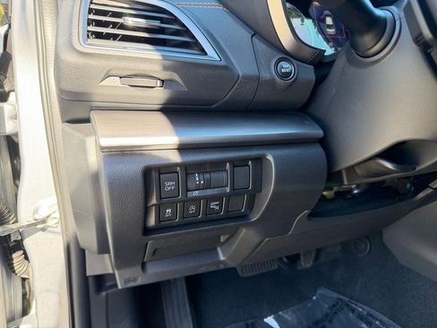 Used 2021 Subaru Crosstrek 2.5i Limited AWD/4WD image 20