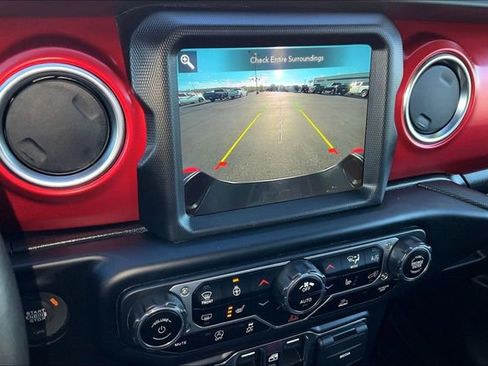 Used 2022 Jeep Gladiator Rubicon w/ LED Lighting Group AWD/4WD image 23
