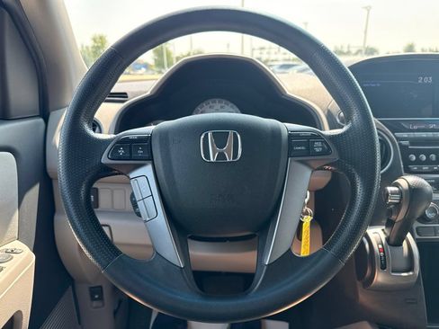 Used 2013 Honda Pilot LX image 11