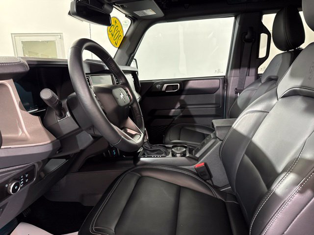 Used 2025 Ford Bronco Outer Banks AWD/4WD image 15