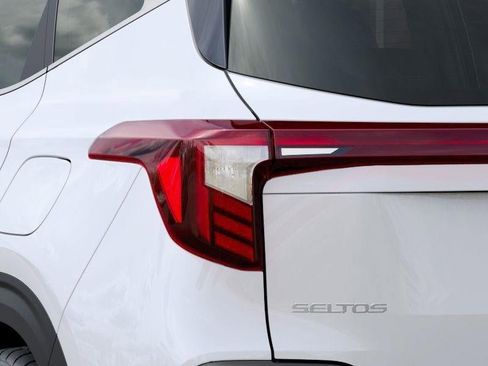New 2026 Kia Seltos SX AWD/4WD image 11