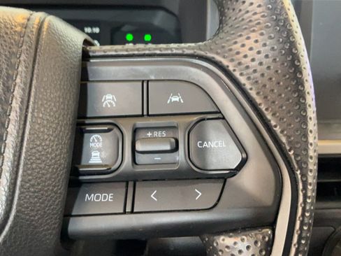 Used 2025 Toyota Tacoma SR5 RWD image 18