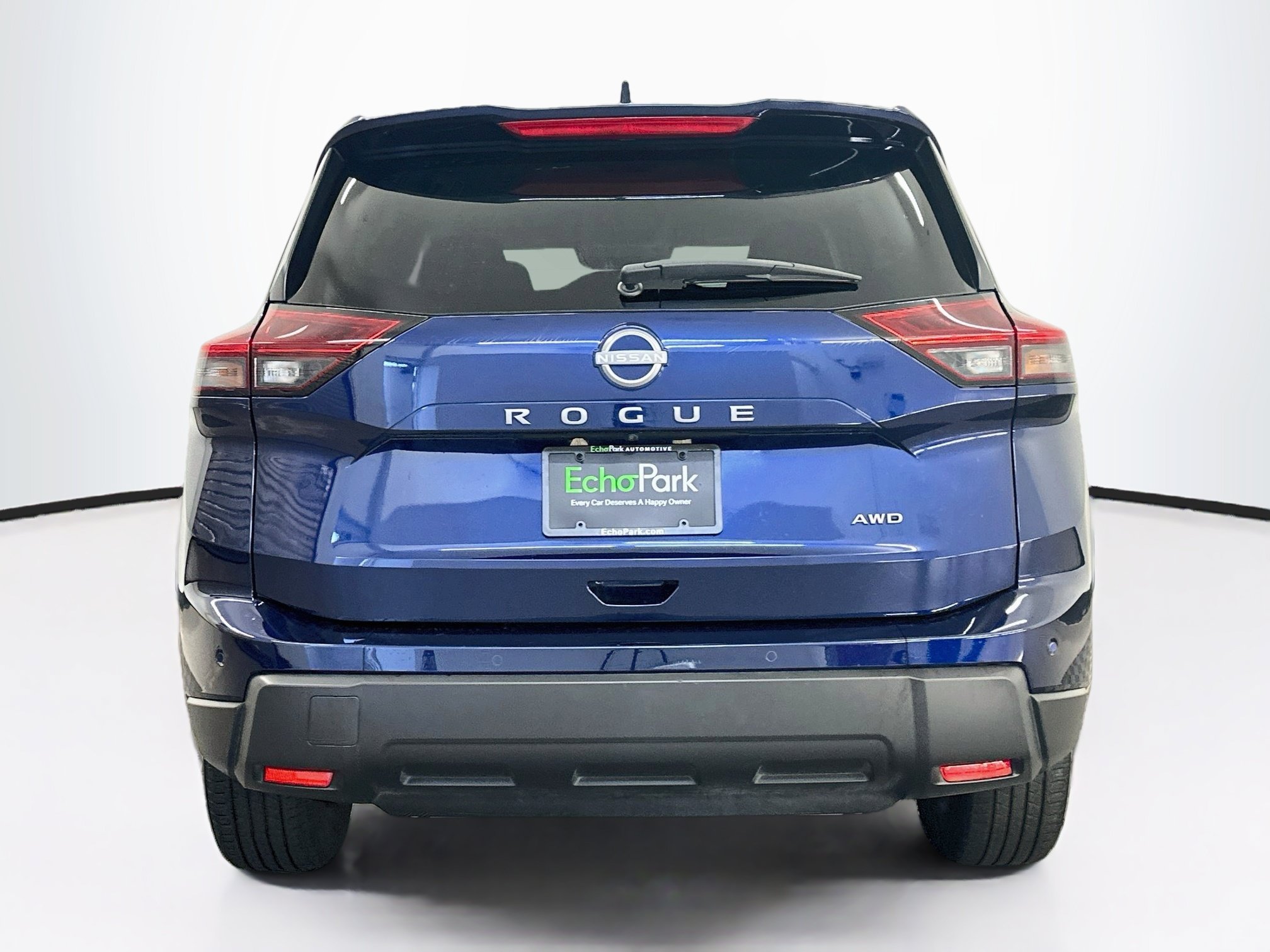 Used 2025 Nissan Rogue SV AWD/4WD image 7