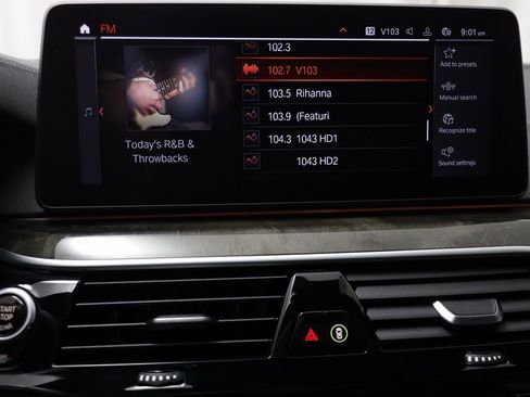 Certified 2022 BMW 530i xDrive w/ Executive Package image 9