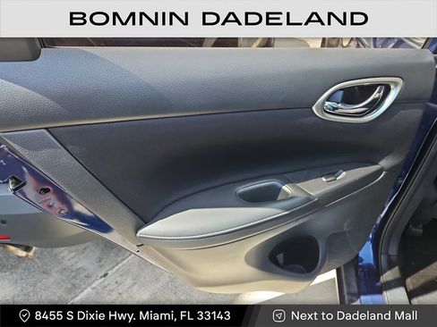 Used 2017 Nissan Sentra SV image 9