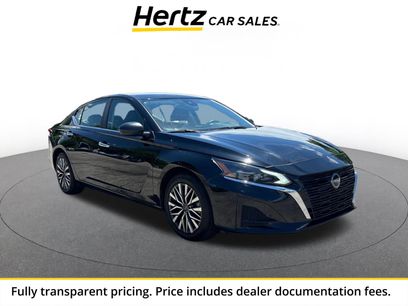 Used 2025 Nissan Altima 2.5 SV