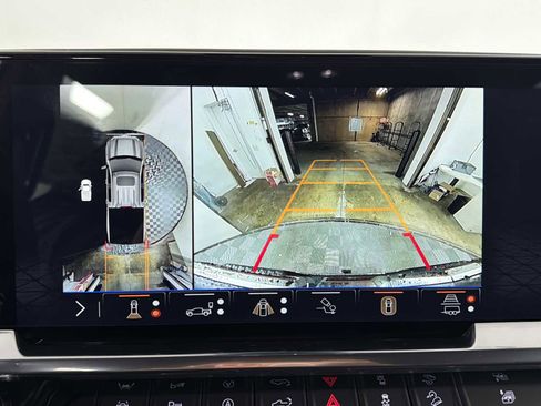 New 2026 GMC Sierra 1500 SLT w/ SLT Premium Plus Package image 58