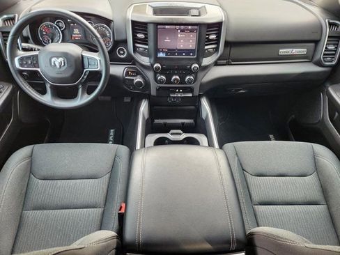 Used 2024 RAM 1500 Lone Star image 28