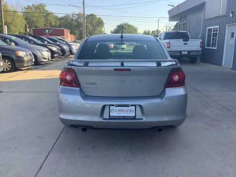 Used 2013 Dodge Avenger SE FWD image 7