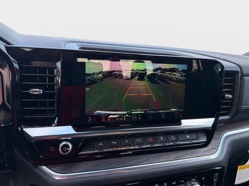 New 2026 GMC Sierra 1500 SLT w/ SLT Premium Package image 22