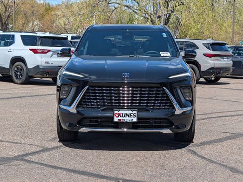 New 2026 Buick Enclave Avenir AWD/4WD image 2
