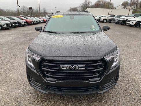 Used 2023 GMC Terrain SLE w/ Elevation Edition AWD/4WD image 8