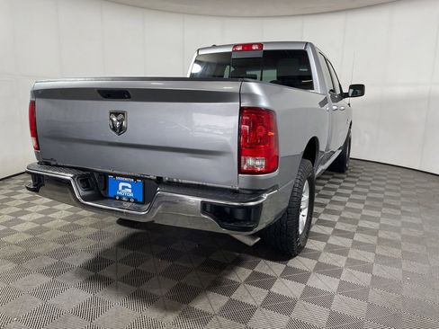 Used 2018 RAM 1500 Classic SLT AWD/4WD image 8