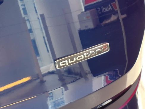 Used 2023 Audi Q7 Premium Plus w/ Premium Plus Package image 20